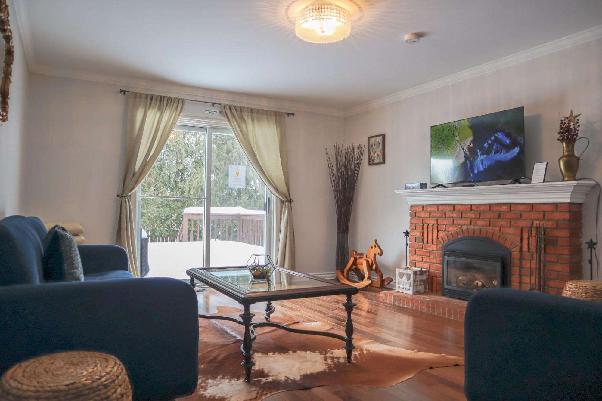 The Promenade Cottage License # 002-2023 ナイアガラオンザレイク エクステリア 写真
